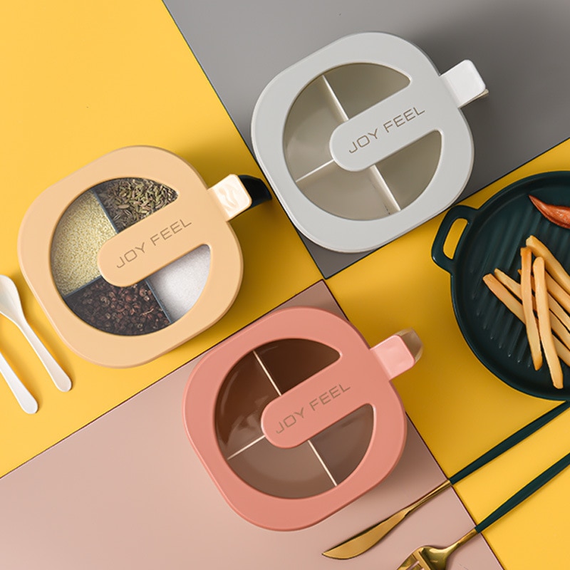 4-in-1 Spice Jar 4-in-1 Spice Jar